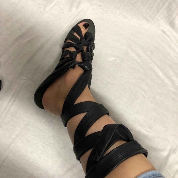 BCBGMaxAzria Braided lace Up Sandals Gladiator 8 - Picture 8 of 8